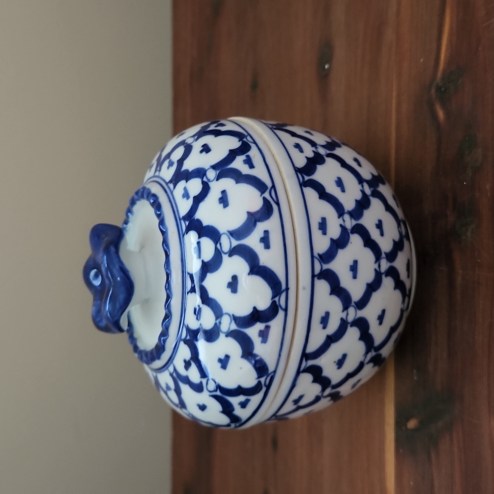 Candy dish decor